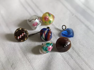 Vintage Lot Of 7 Art Glass Buttons Flowers Heart • $9.99