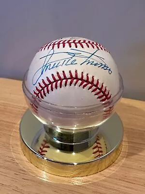 MINNIE MINOSO Autographed Baseball - Chicago White Sox - Guaranteed Authentic! • $150