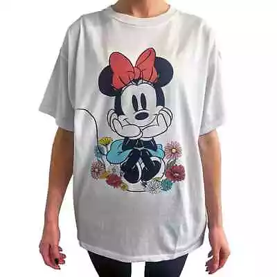 Disney Ladies Licensed Minnie Mouse Short Sleeve Tee With Embroidery Size MEDIUM • $11.70