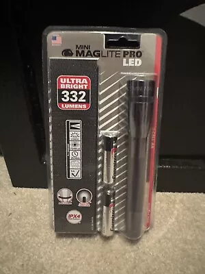 Maglite Mini Pro 2 X AA Flashlight SP2P09H • $0.99
