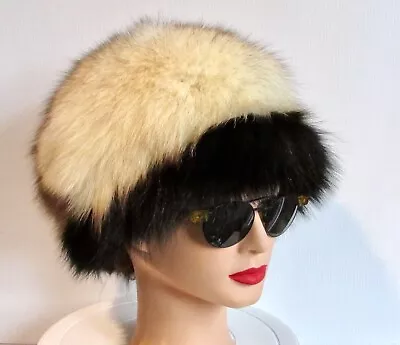 VTG NICE  REAL  BLACK AND WHITE  FOX FUR HAT  22    Approx. • $70.20