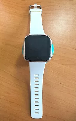 Fitbit Versa 1 Rose Gold White Band Smartwatch Including Charger Ex Condition • $30