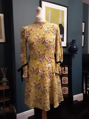 💕 Very Pretty Miss Selfridge Vintage Floral Print Dress Size 10 💕 • £4
