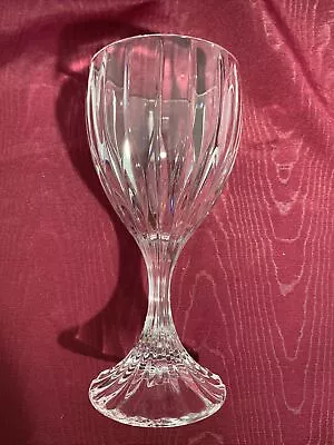 Mikasa Park Lane 8 Oz Crystal Wine Glass Goblet -  6 7/8  High  2 7/8  At Base • $9.99