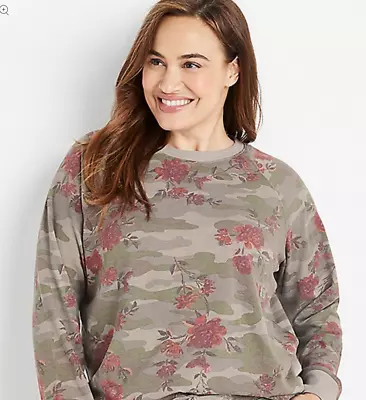 Maurices Plus Size 2X Camo Floral Crew Neck Sweatshirt Green Red • $15.29