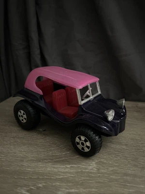 $10 • Buy Vintage Hong Kong Buggy