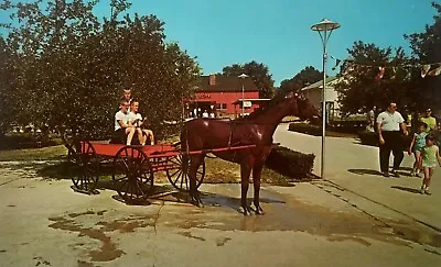 Postcard Middletown Ohio Fantasy Farm Ride The Horse Drawn Spring Wagon • $7.99