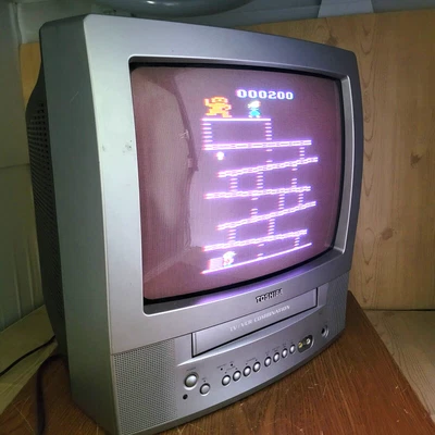 $59 • Buy Toshiba MV13N3 13  CRT VCR Combo Player Recorder Retro Gaming VCR NOT WORKING