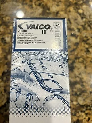 Transmission Oil Filter-Base VAICO V10-0440 NIB • $19.88