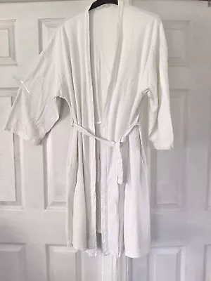 £4.80 • Buy Dressing Gown By M&S Size 20-22 White, Lightweight, In Great Condition. Belted