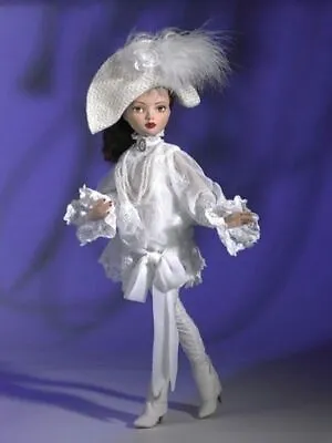 TONNER Ellowyne WIlde NRFB Boxed Outfit  SHE WALLOWS IN WHITE   Hard To Find NEW • $249
