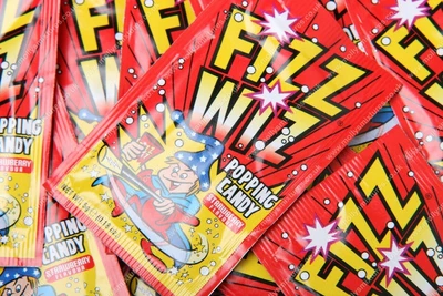 £5.02 • Buy Fizz Wiz Strawberry Space Dust X 10 Party Bag Filler
