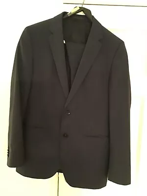 Hugo Boss - Men’s Suit - The James 5/Sharp 7 - Navy With Strips - Size 38R • $100