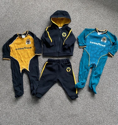 £3 • Buy Wolverhampton Wanderers Baby Clothes Kids Bundle Baby Grows Tracksuit 6-9 Months
