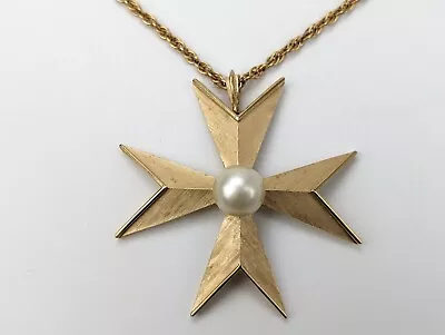 Vintage Crown Trifari Faux Pearl Gold Tone Maltese Cross Pendant Chain Necklace • $89.99