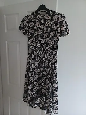 £8 • Buy Kew Silk  Dress 8