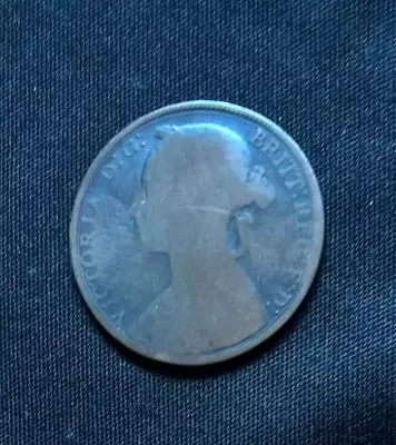 1882  Queen Victoria 'Bun Head' Penny. • £7