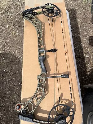 Mathews Vxr 31.5 Compound Bow 75# 30” Draw Excellent Shape! • $799.95