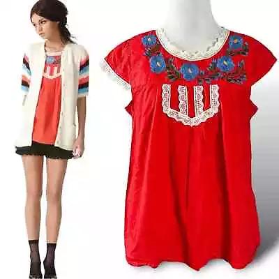 Vintage Y2K Tracy Feith Embroidered Floral Lace Trim Bohemian Mexican Top Small • $30