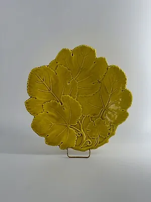 Vintage Ceramic VIETRI MAJOLICA GRAPE LEAF 8  Foglia Plate Yellow • $23.99