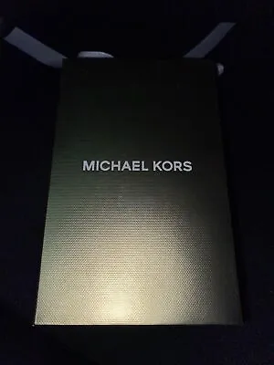 £9.99 • Buy 1 X Michael Kors Gift Box 14 X 9 X 5.5cm  Printed Ribbon Tie