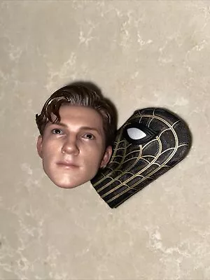 HOT TOYS Spiderman: No Way Home Black & Gold Suit MMS604 1/6 Head Sculpt & Mask • $145