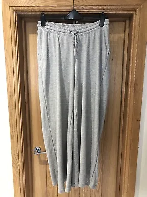 Ladies Misguided Maternity￼ Grey Wide Leg Tracksuit Trousers Size 12 • £10