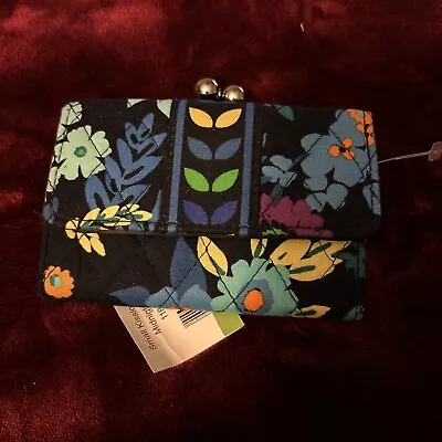 Vera Bradley Small Kisslock Wallet - Ribbons - New With Tags! • $19.99