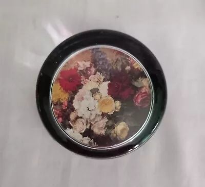 Vintage National Gallery Glass Paperweight Henri Fantin-Latour Basket Of Roses  • £14.99