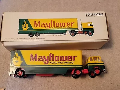 Mayflower World Wide Moving Scale Model Truck With Box • $35