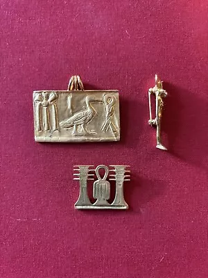 Lot Three Metropolitan Museum Of Art MMA Pendants Pin King Tutankhamun 1976 • $95