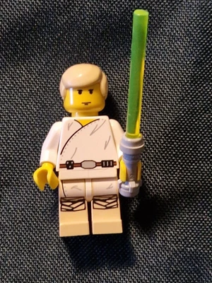 £10 • Buy  Lego 4501 STAR WARS Mini Figure LUKE SKYWALKER Retired With Yellow Light Saber