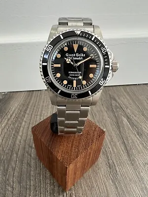 Vintage SEIKO Mod MilSub No Date Sub Smily! • $299