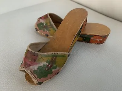 1940s Philippines Wedge Sandal Childs Shoe Hand Painted Carved Wood Rare WWII • $51.39