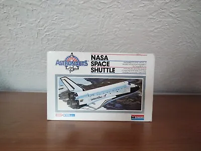 Young Astronauts Nasa Space Shuttle Model Kit Monogram 1986 • $19.99