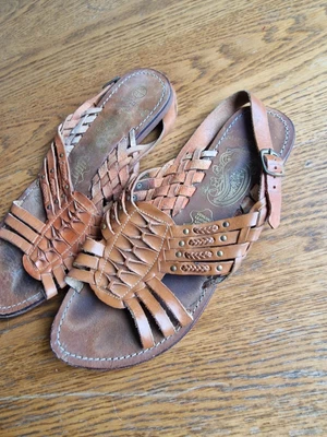 £2.99 • Buy Brown Gladiator Sandals Size 7