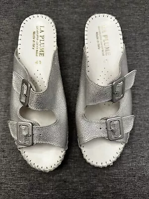 La Plume Womens Silver Metallic Double Strap Italian Leather Sandals Size 10.5 • $40.50
