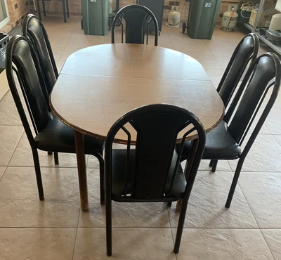 $170 • Buy Extendable Dining Table