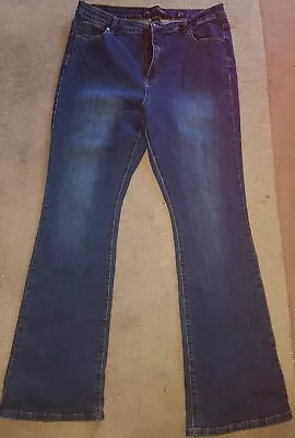 Woman's Size 16 City Chic Jeans • $15