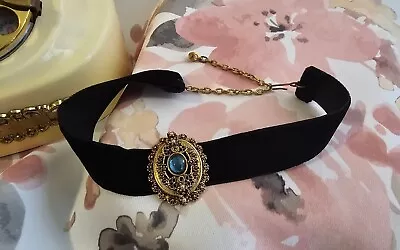 Vintage Black Velvet Choker Necklace Gold Tone Hook Closure Faux Pearls Roses • $15.70