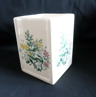 WADE SQUARE VASE FLORAL PATTERN TRINKET POT WITH MEADOW FLOWERS 1990's • £4