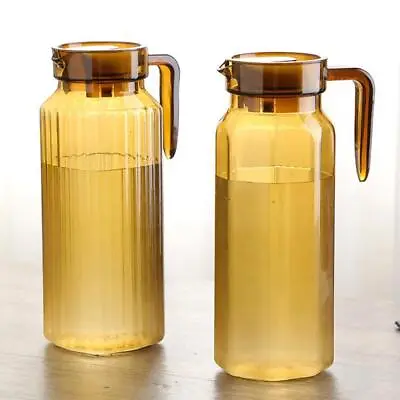 37-Ounces Glass Pitcher With Lid Hot/Cold Water Jug Juice And Iced Tea • £9.36