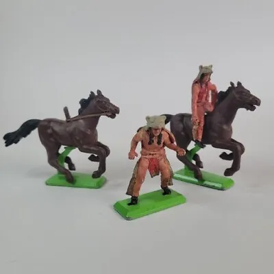 VINTAGE BRITAINS TOY METAL FIGURE NATIVE AMERICAN Indian And Horses  • $17.25