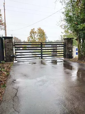 Modern Heavy Duty Driveway Entry Gate For 16' Opening • $4758