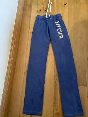 Abercrombie & Fitch Blue Bottoms Size M Long Length  • £5