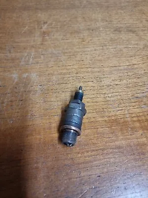 Vintage 18Ht Spark Plug Klg? Lodge? • $23.58