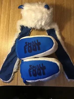 Warner Bros Movie Smallfoot Promo Yeti Beanie Scarf Gloves Ugg Boots Small Foot • $15