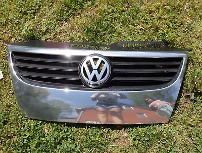 Upper Front Bumper Grille Grill W/ Emblem Chrome VW EOS Convertible 2007-2011 • $190