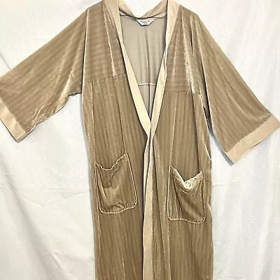 Christian Dior Velvet Robe • $40