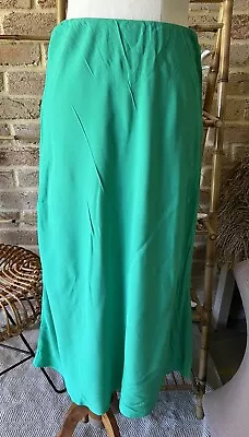 Ghanda Size L Green Slip Skirt Elastic Waist NWOT  • $15